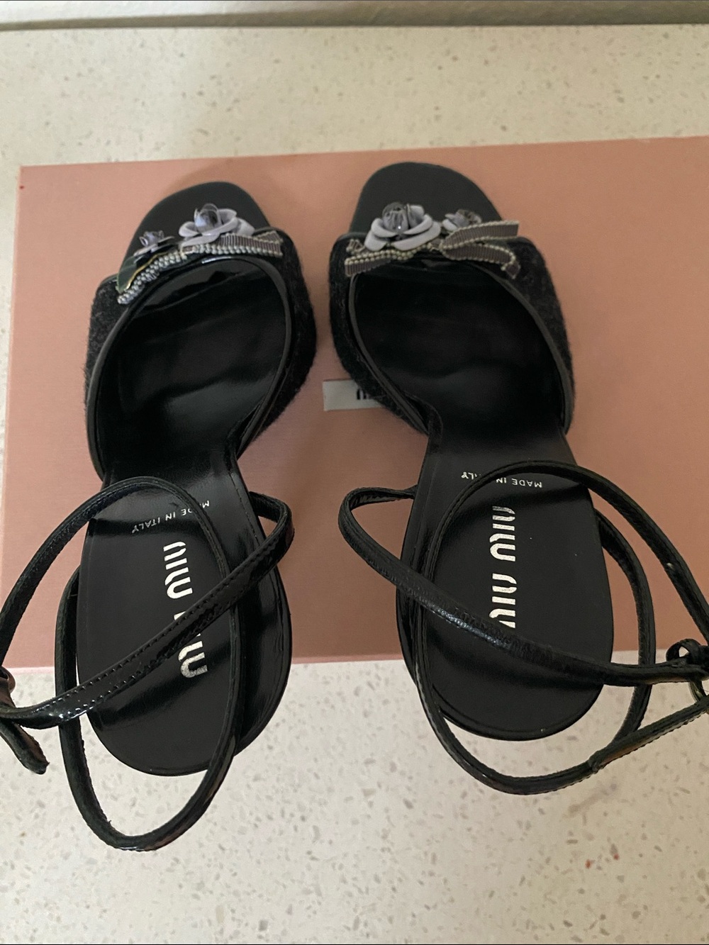 Miu Miu Black Heeled Sandals with Gray Floral Appliqués - Picture 7 of 8